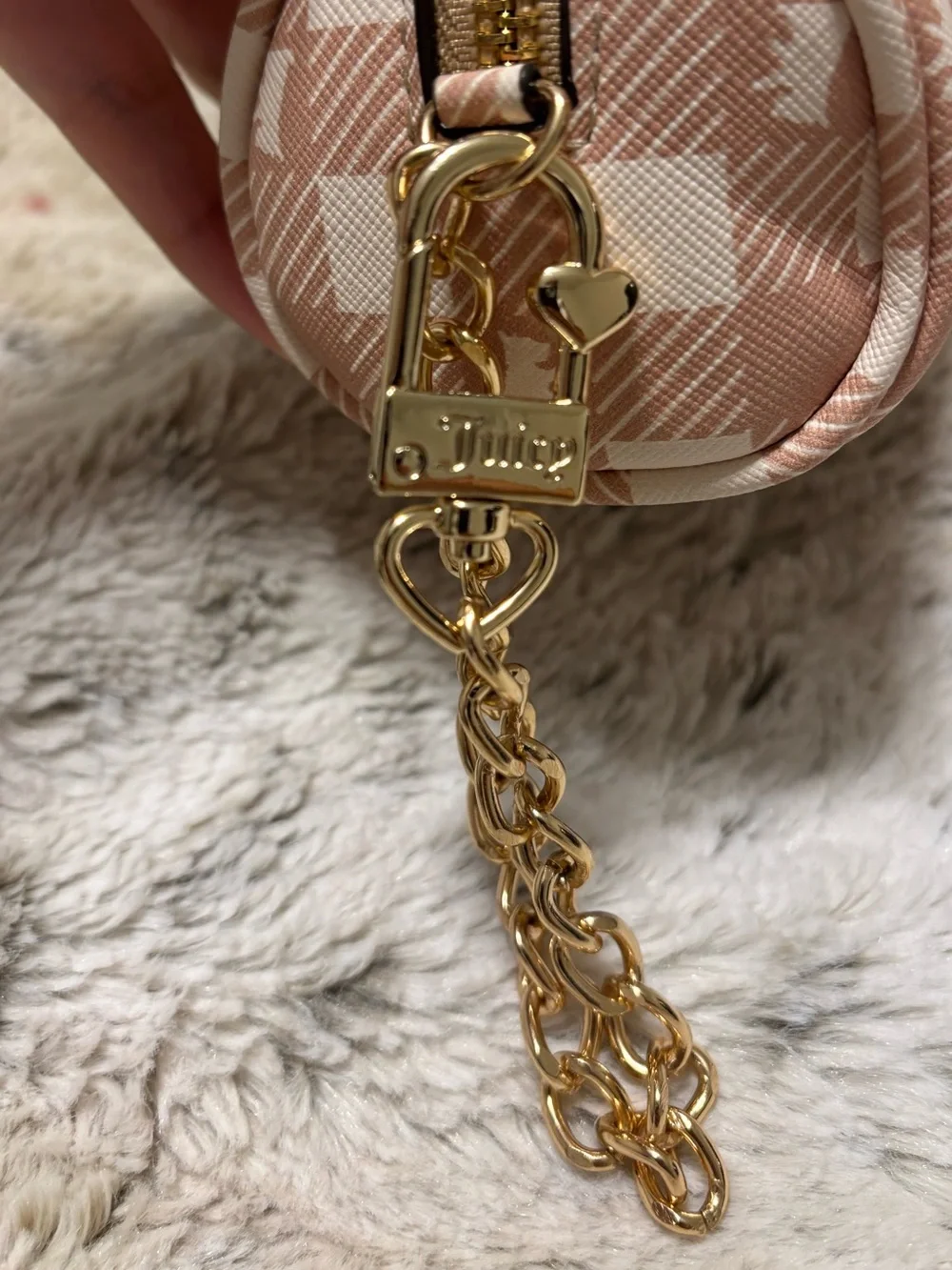 Juicy couture cosmetic wristlet bag